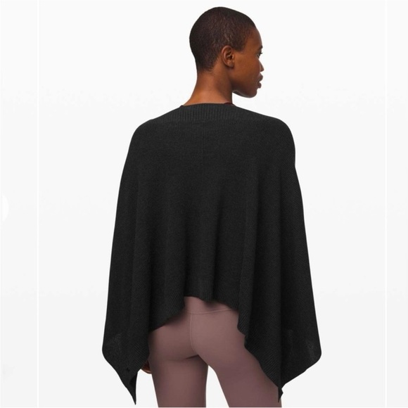 LULULEMON | Forward Flow Cape black - Picture 4 of 11